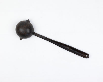 VINTAGE CAST IRON SMELTING LADLE