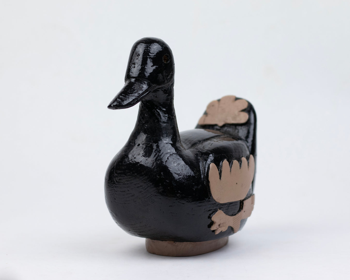 VINTAGE WOODEN DUCK FIGURINE