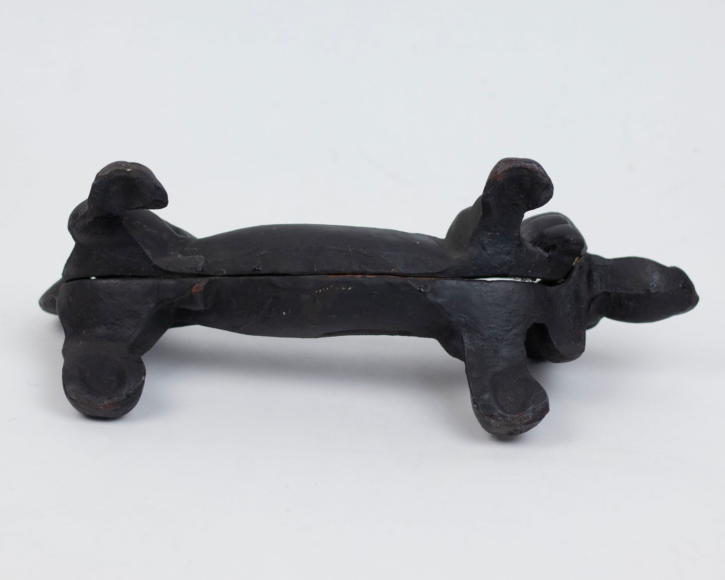 VINTAGE CAST IRON DACHSHUND-SHAPED BOOT SCRAPER