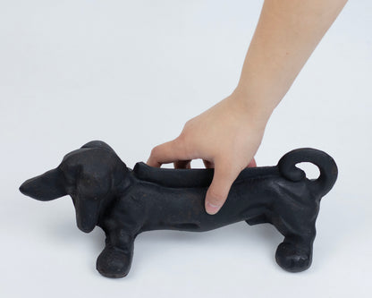 VINTAGE CAST IRON DACHSHUND-SHAPED BOOT SCRAPER