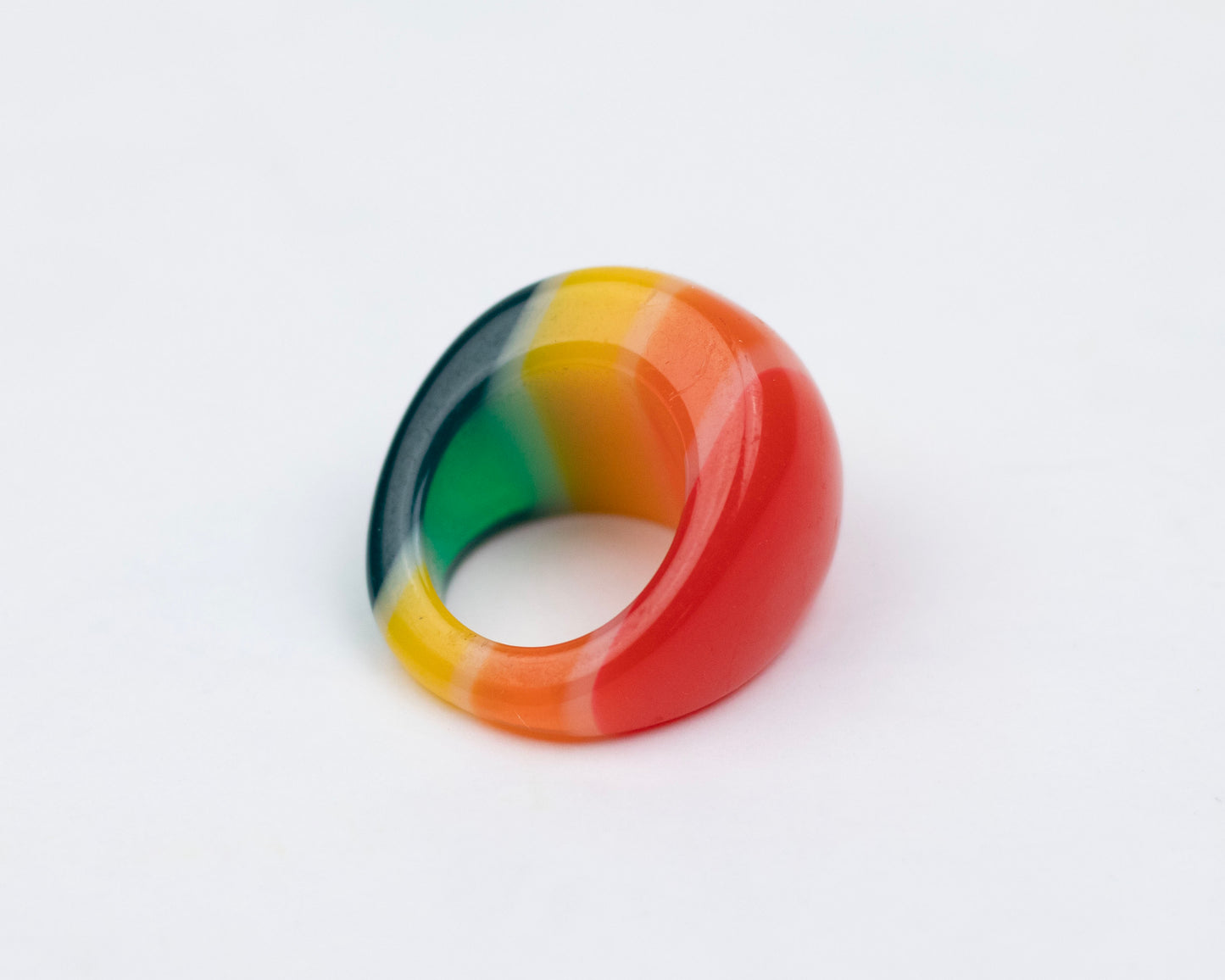 VINTAGE CHUNKY MULTICOLORED ACRYLIC RING