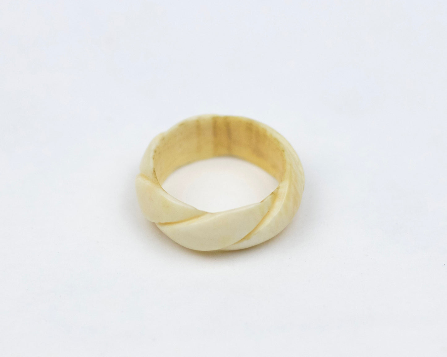 VINTAGE CARVED BONE RING