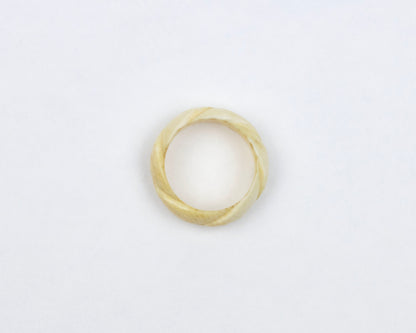 VINTAGE CARVED BONE RING