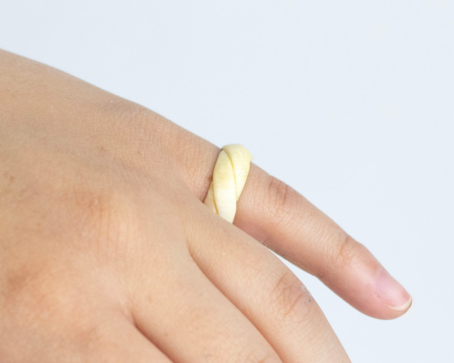 VINTAGE CARVED BONE RING