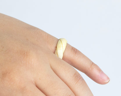 VINTAGE CARVED BONE RING