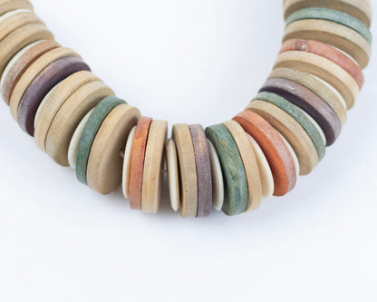 VINTAGE 1970S WOODEN DISC NECKLACE