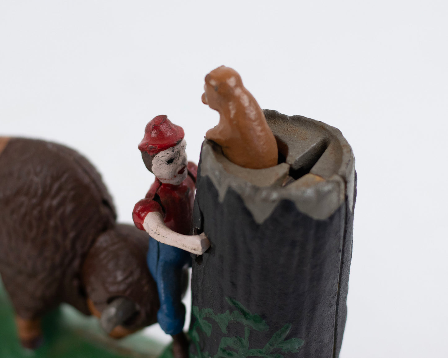 VINTAGE MID-CENTURY CAST IRON BUTTING BUFFALO COIN BANK