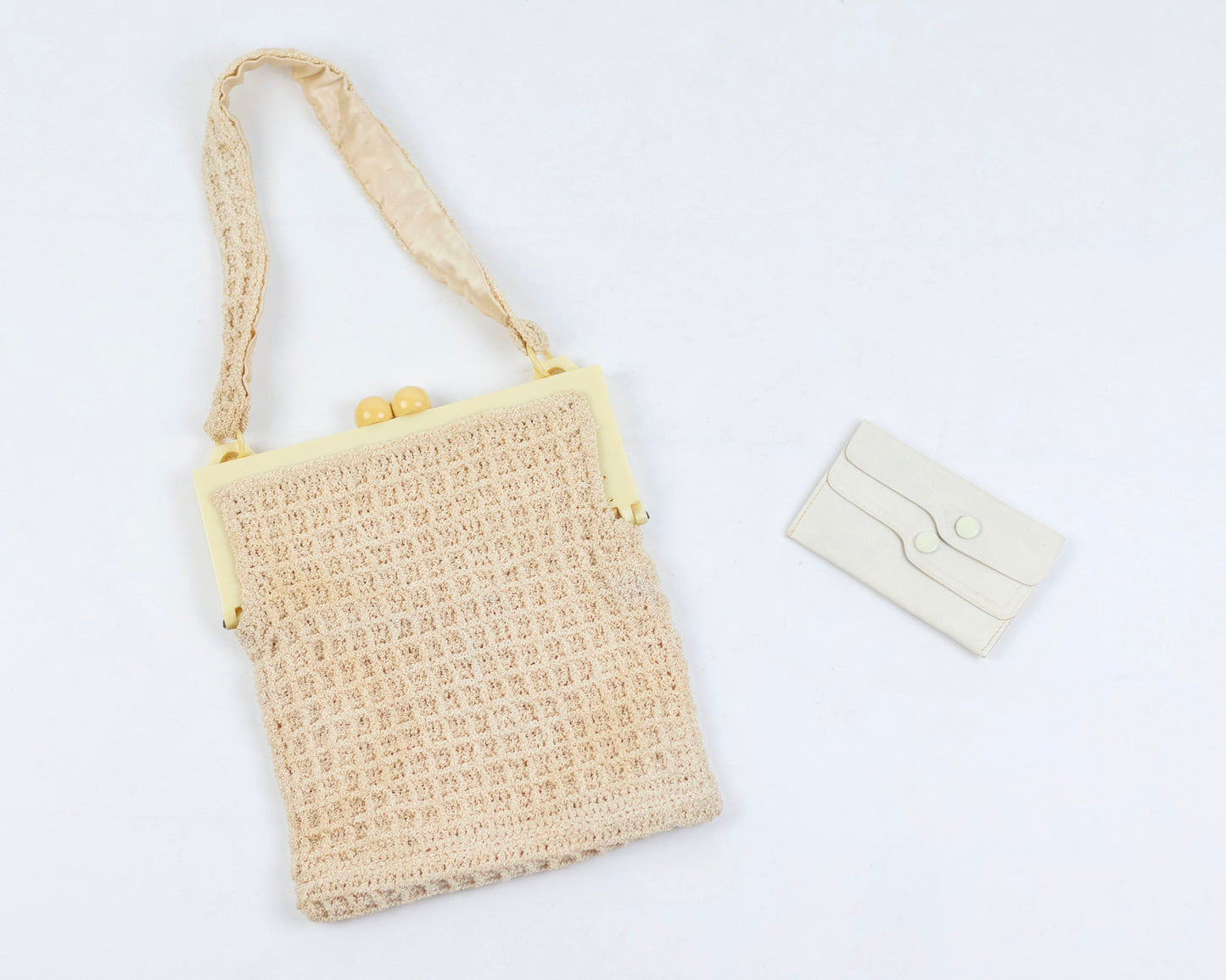 VINTAGE LACE KNIT PURSE WITH LEATHER CARDHOLDER