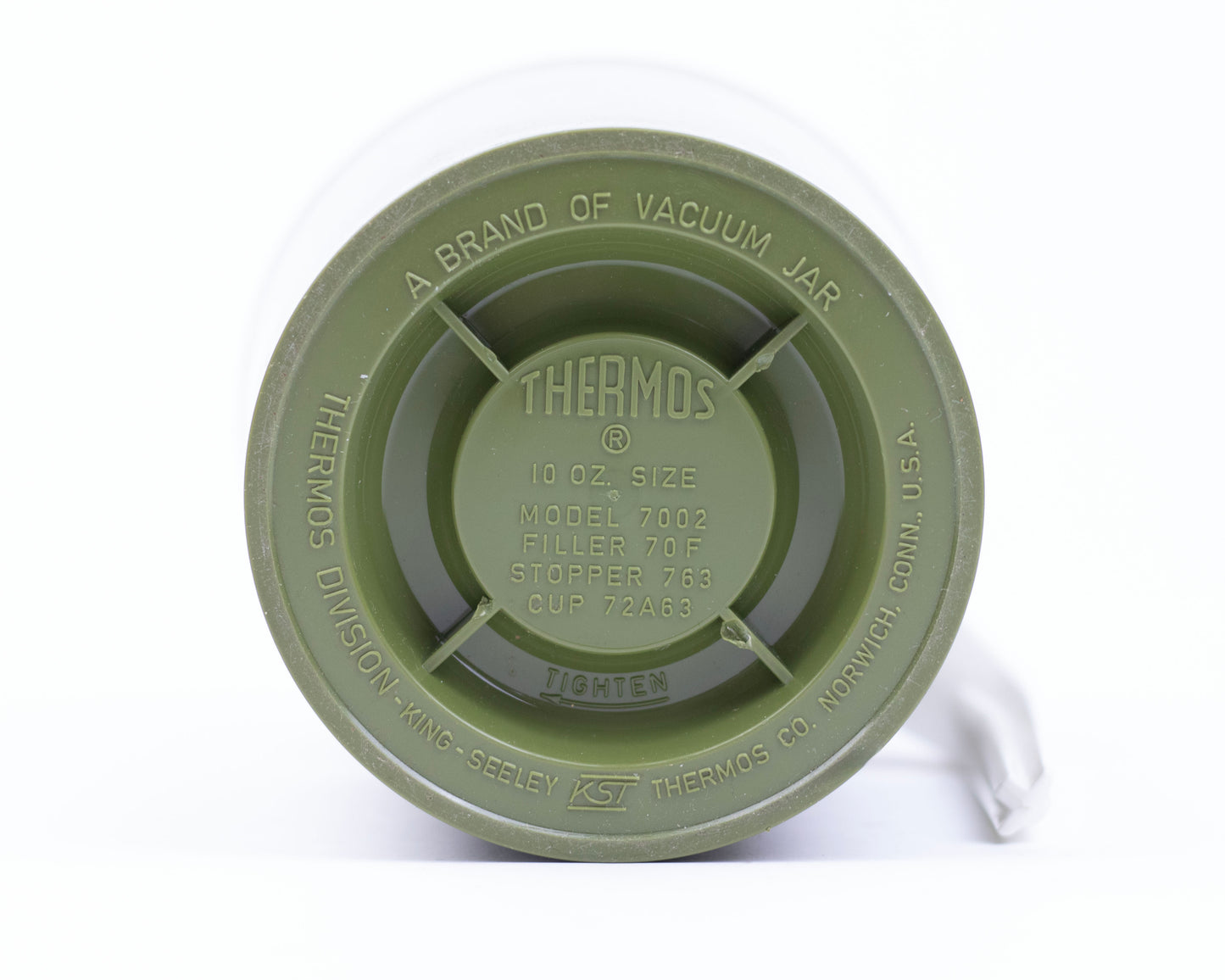 VINTAGE 1970S GREEN 10 OZ THERMOS CUP