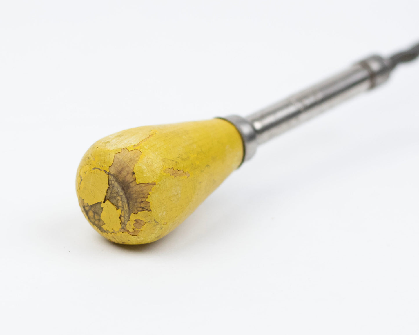 VINTAGE SPRING-ACTION WIRE WHISK