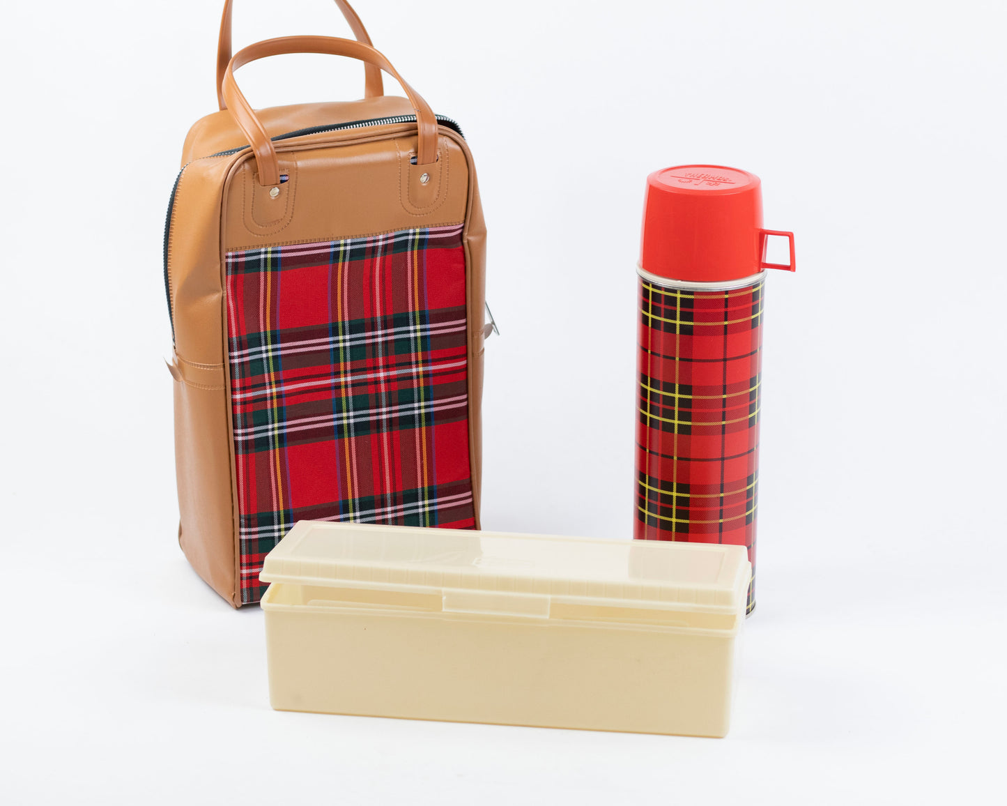 VINTAGE 1970S RED TARTAN THERMOS/KING-SEELEY PICNIC SET - 3 PCS