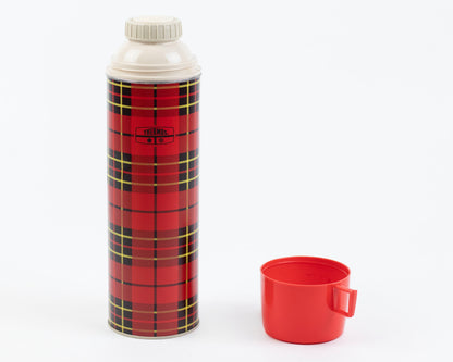 VINTAGE 1970S RED TARTAN THERMOS/KING-SEELEY PICNIC SET - 3 PCS