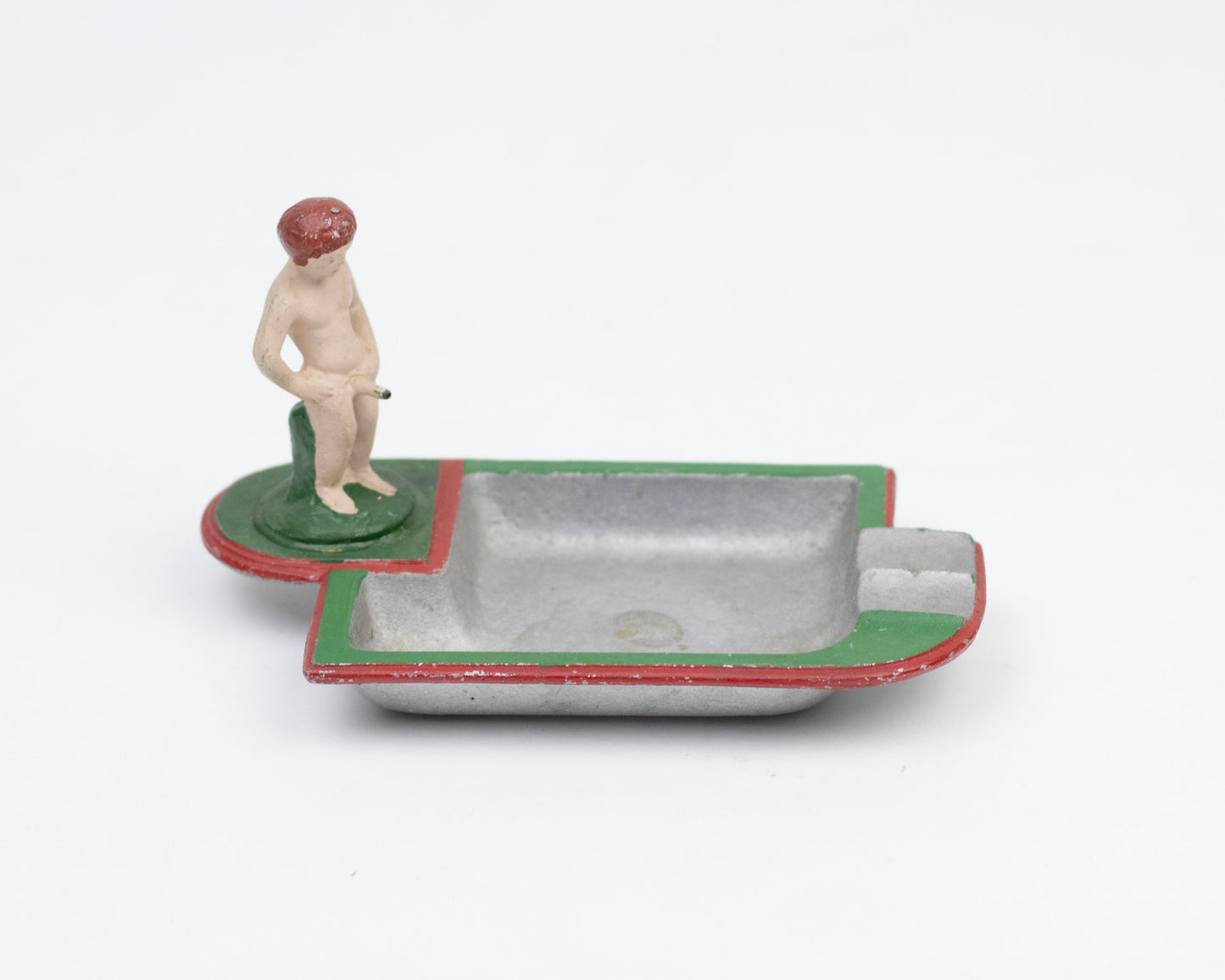 VINTAGE NOVELTY ASHTRAY