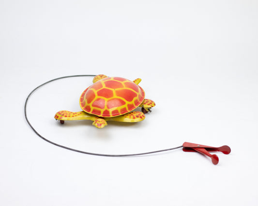 VINTAGE 1940S MOBO MECHANICAL LITHO "TOY-TOISE"