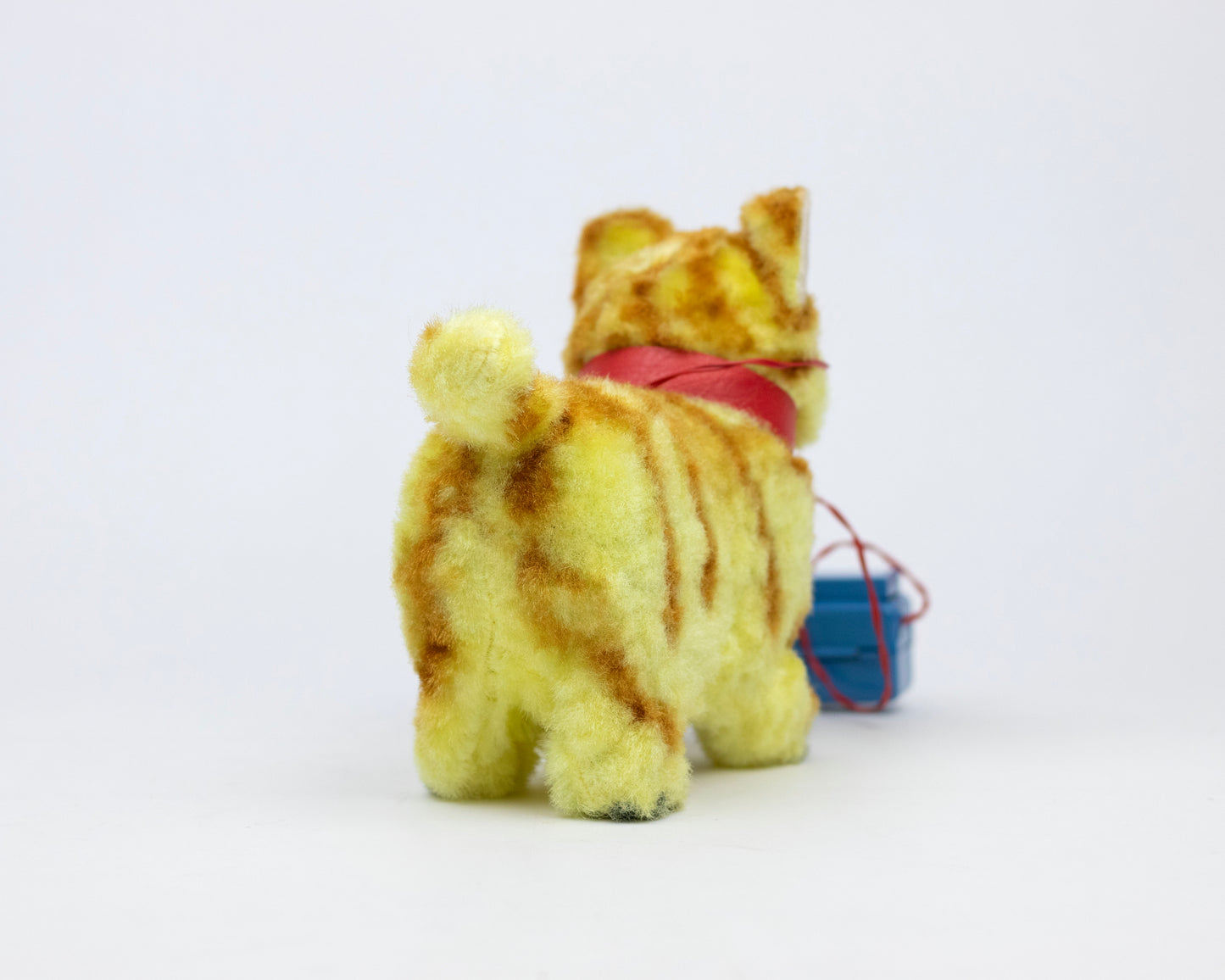 VINTAGE 1950S MEW-MEW WALKING CAT TOY WITH BOX