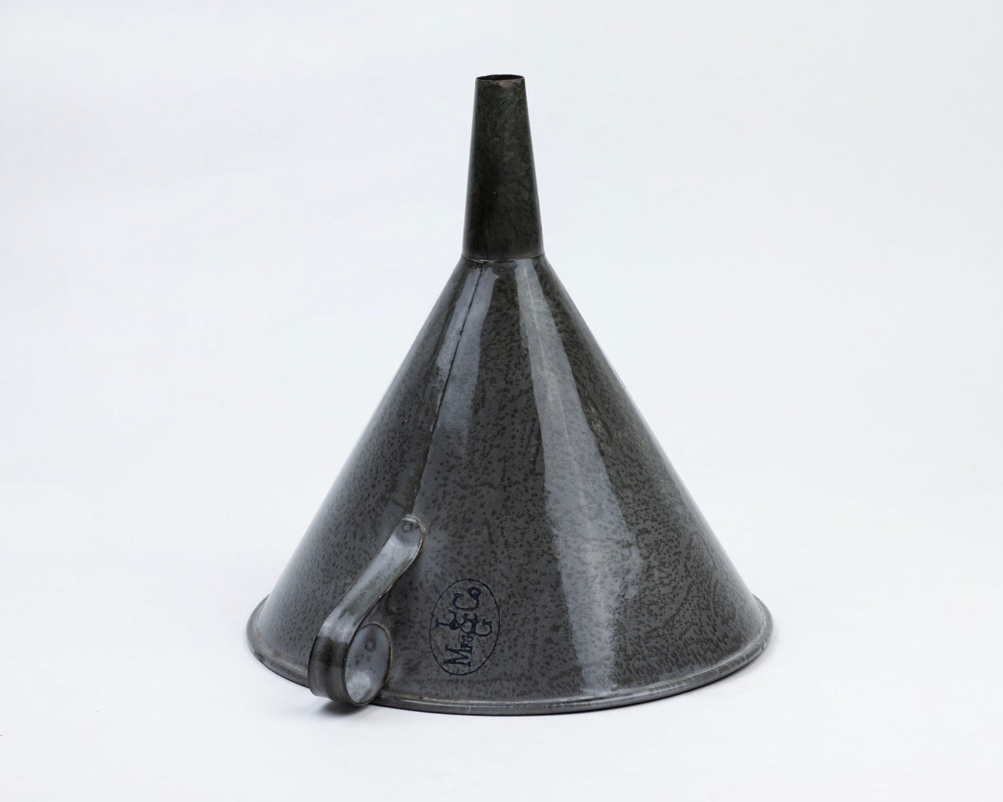 VINTAGE XL MIDCENTURY ENAMEL GRANITEWARE FUNNEL