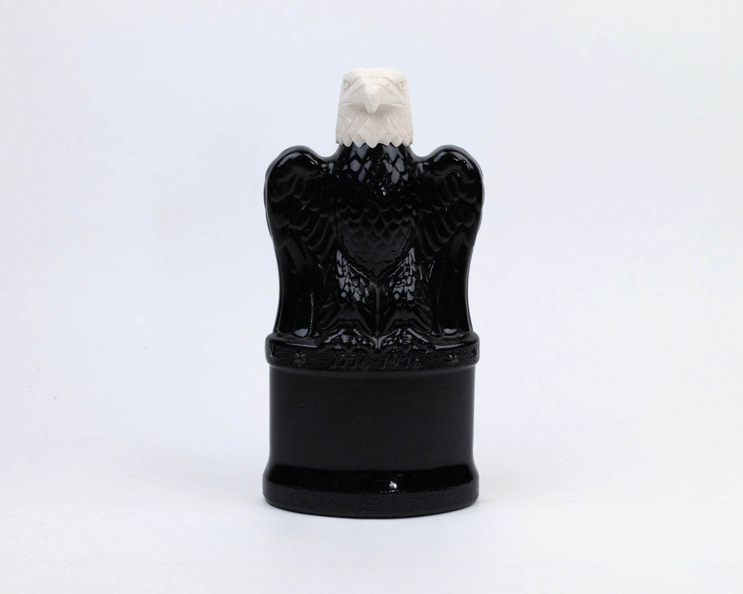VINTAGE 1976 FLEISCHMANN'S BICENTENNIAL BALD EAGLE DECANTER