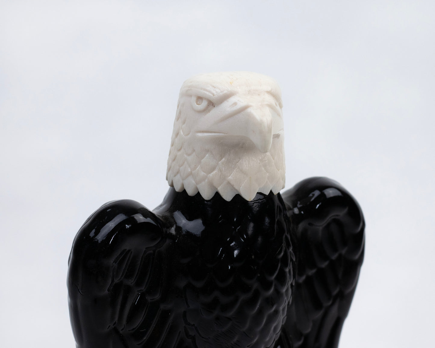 VINTAGE 1976 FLEISCHMANN'S BICENTENNIAL BALD EAGLE DECANTER