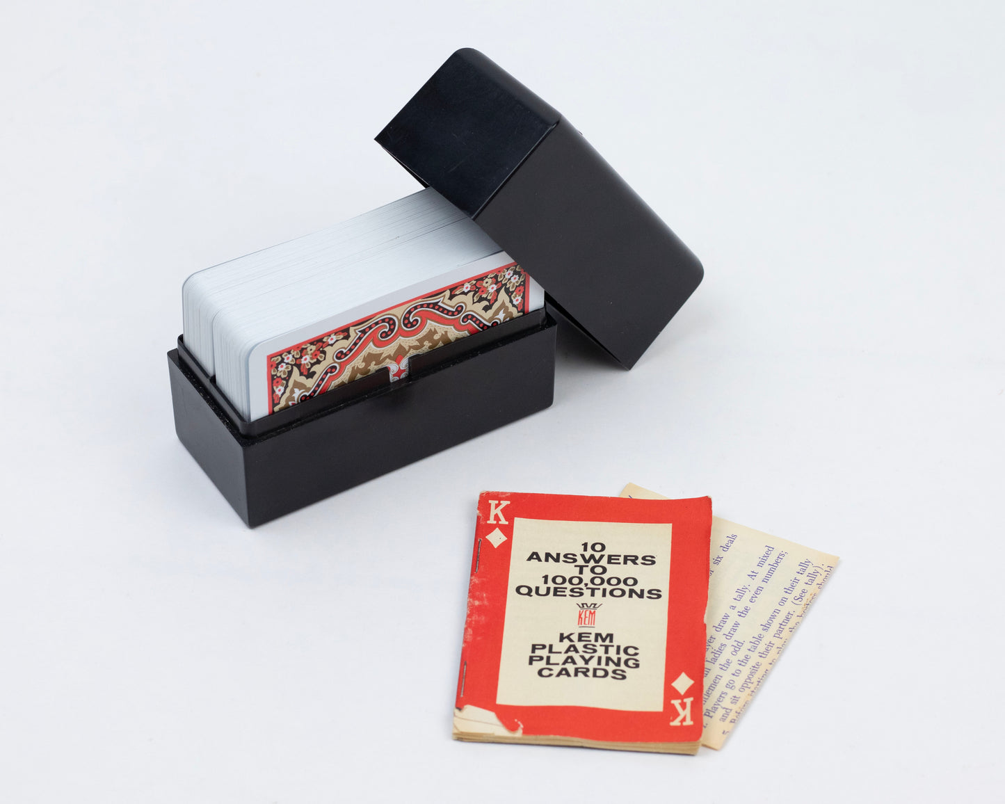 VINTAGE 1947 SET OF TWO KEM PLAYING CARD DECKS WITH CASE