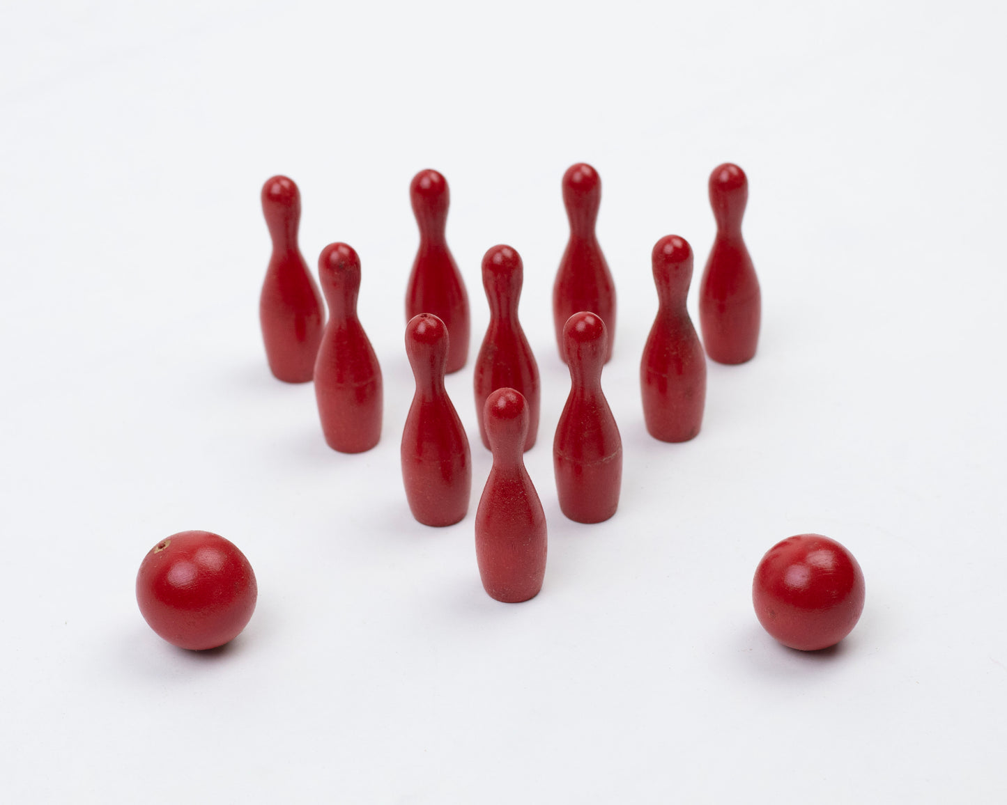 VINTAGE 1930S "LUCKY 300" MINIATURE TEN PIN SET