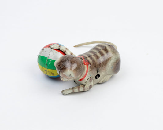 VINTAGE MID-CENTURY CAT WITH BALL TIN WIND-UP TOY - NO KEY