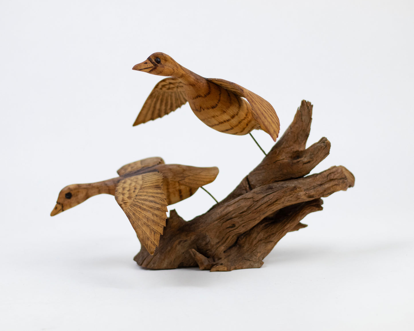 VINTAGE 1985 HAND-CARVED WOODEN "CANADA GEESE" SCULPTURE