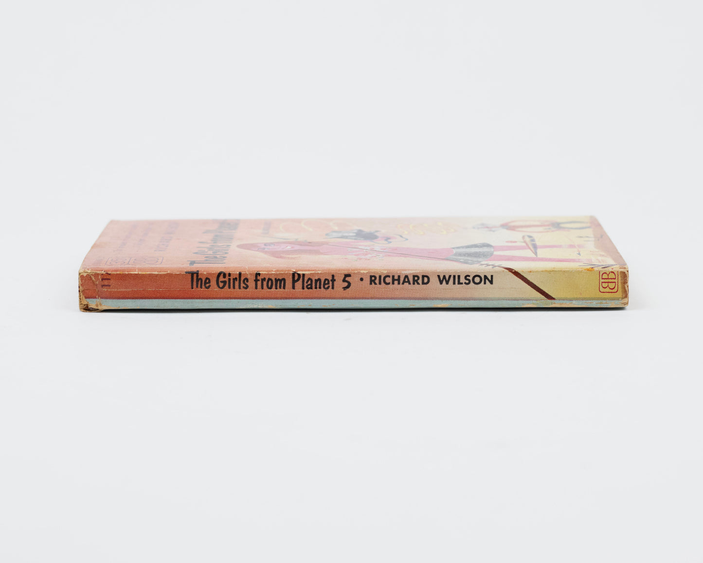VINTAGE 1955 1ST ED. COPY OF "THE GIRLS FROM PLANET 5" BY RICHARD WILSON