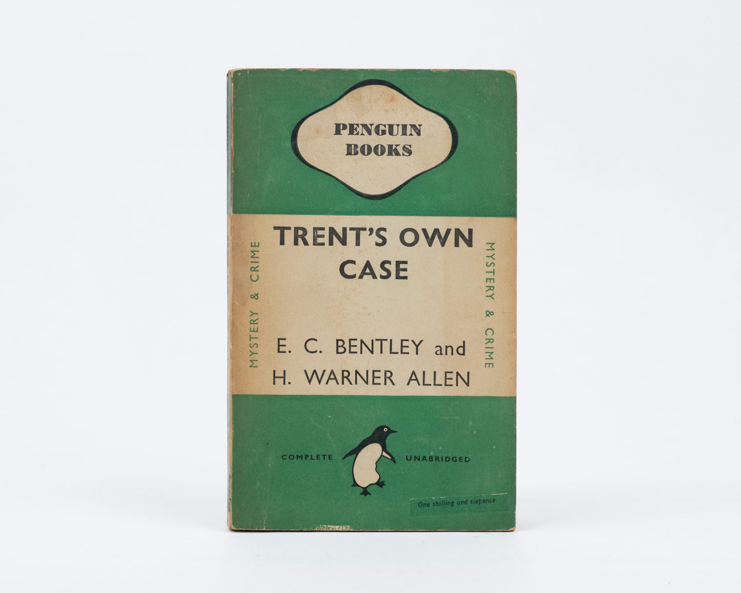 VINTAGE 1946 COPY OF "TRENT'S OWN CASE" BY E. C. BENTLEY & H. WARNER ALLEN