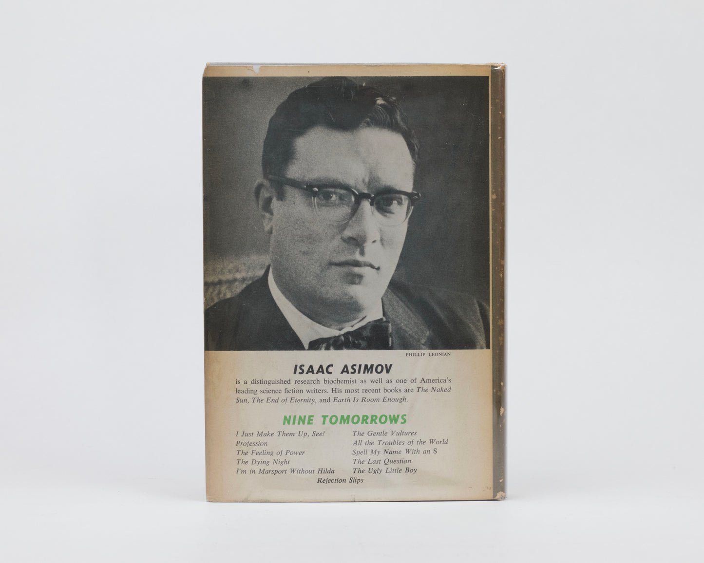 VINTAGE 1959 COPY OF "NINE TOMORROWS: TALES OF THE NEAR FUTURE" BY ISAAC ASIMOV