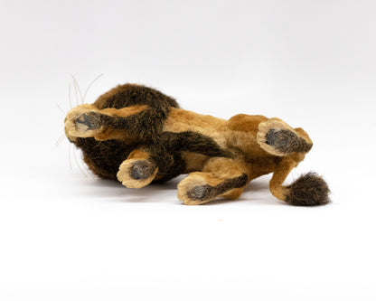VINTAGE LION AND LIONESS FIGURES