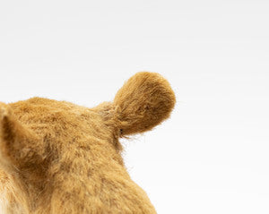 VINTAGE LION AND LIONESS FIGURES