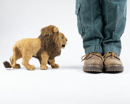 VINTAGE LION AND LIONESS FIGURES
