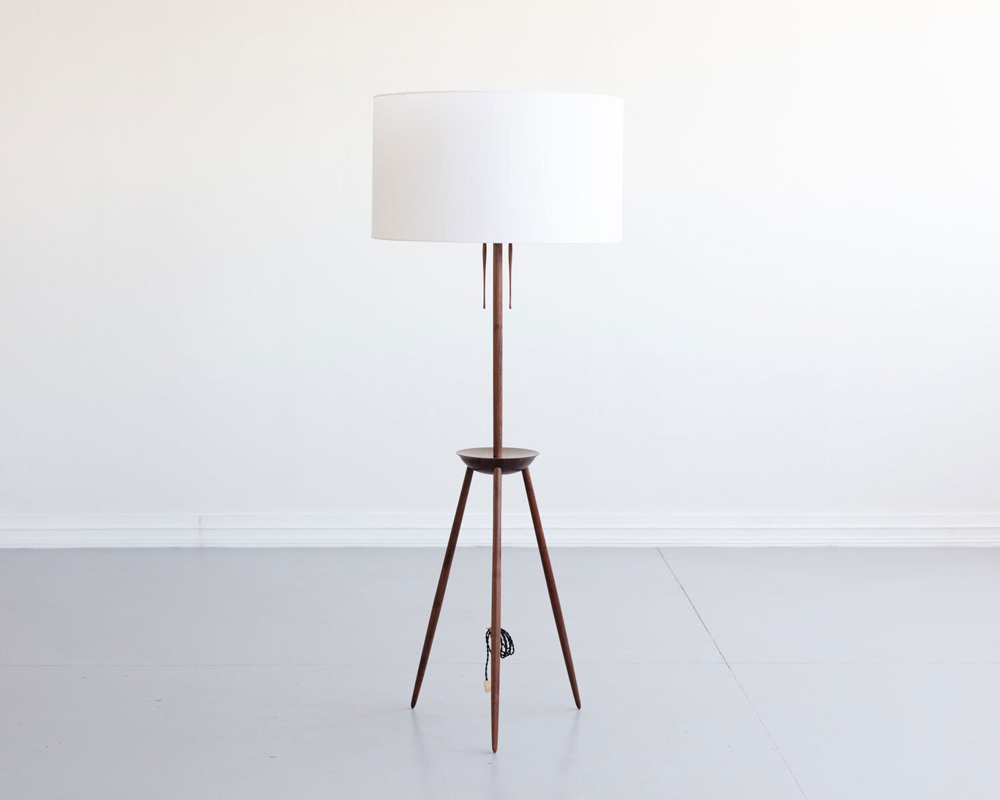 TRIPOD LAMP - TURNED CLARO WALNUT, SCRATCH MADE PLUG